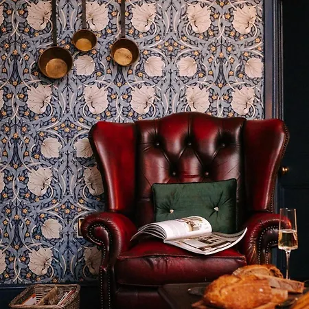 Bronte's Rest - Detached Elegant In Historic Old Town With Garden 斯卡伯勒